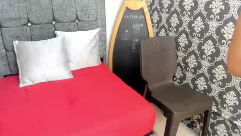 alex online show from October 21, 12:28 pm