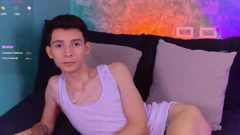 Juan Ferrer online show from October 3, 2:52 am