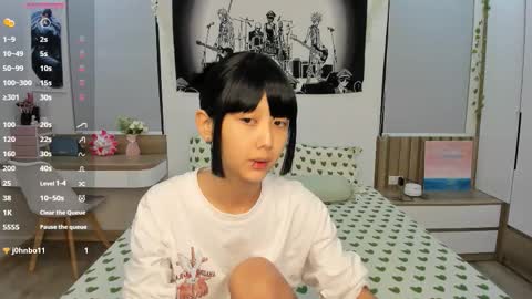 Yena and Gabby online show from March 17, 9:07 pm