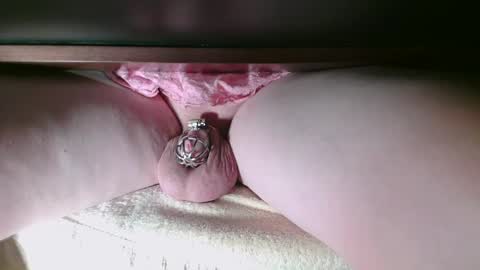 Littlleclitty247 online show from September 26, 10:47 pm