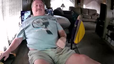 Littled83057 online show from November 1, 4:53 pm