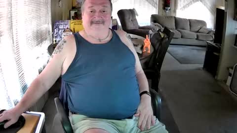 Littled83057 online show from July 10, 6:21 pm