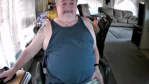 Littled83057 online show from July 17, 6:57 pm