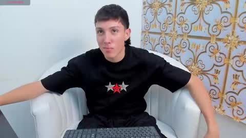 DANNY online show from December 2, 7:20 pm