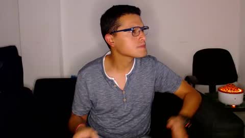 Manu online show from January 18, 2:37 am