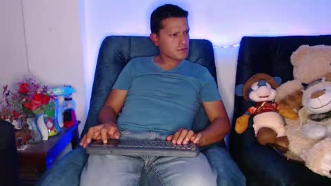 Manu online show from March 15, 3:12 am