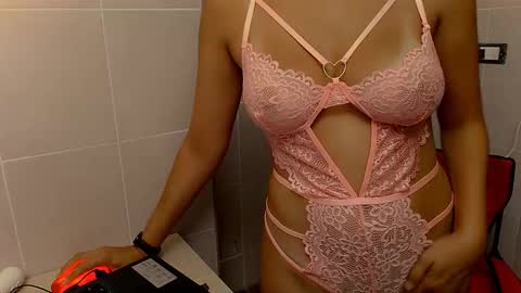 LittleDream20 online show from November 20, 8:14 am