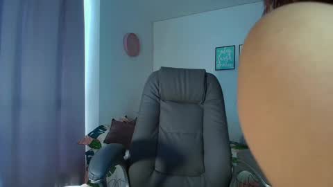 Sophie online show from December 2, 2:08 pm