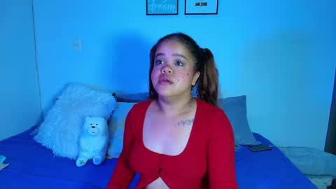 Sophie online show from January 28, 3:15 am