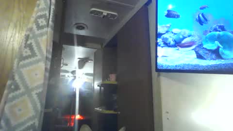 Snapshot of littlegrey376 chatting on March 2, 5:08 am littlegrey376 online show from March 2, 5:08 am