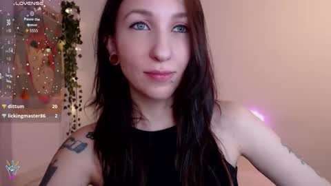 babywillsmile online show from March 9, 11:09 pm