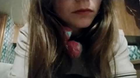 littleleo96 online show from October 16, 6:25 am