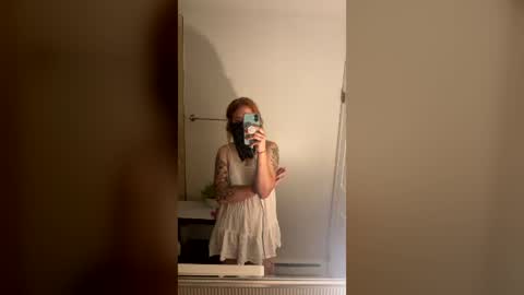 littlelovesbig online show from July 12, 11:51 pm