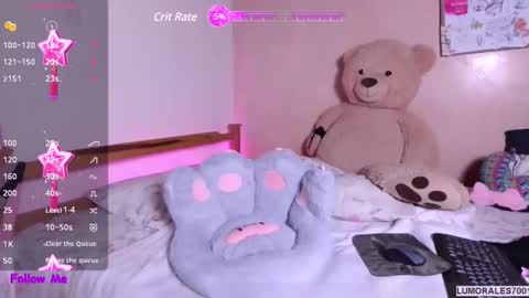 Snapshot of littlelulu01 chatting on January 21, 1:39 am Call me Lulu online show from January 21, 1:39 am