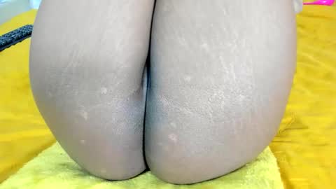 senga online show from January 7, 10:56 pm