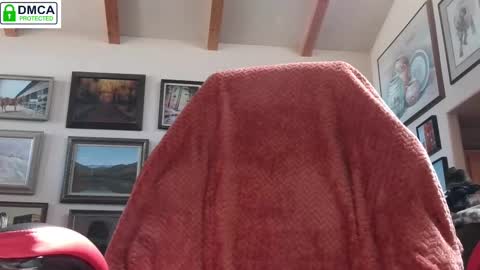 Miss D   Shows Mon Wed  Fri online show from February 26, 7:05 pm