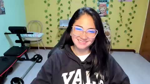 Snapshot of littleprety6969 chatting on July 19, 4:05 am Mia Wednesday to Sunday 730 am to 1030 am Colombian Hour D online show from July 19, 4:05 am