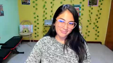 Snapshot of littleprety6969 chatting on July 27, 2:18 am Mia Wednesday to Sunday 730 am to 1030 am Colombian Hour D online show from July 27, 2:18 am