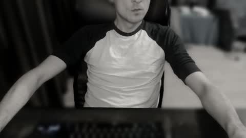 Snapshot of littleprince87 chatting on October 27, 5:50 pm littleprince87 online show from October 27, 5:50 pm