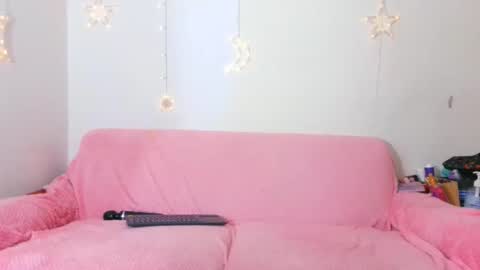 Snapshot of littlesammysexy chatting on October 4, 3:54 pm Sammy online show from October 4, 3:54 pm