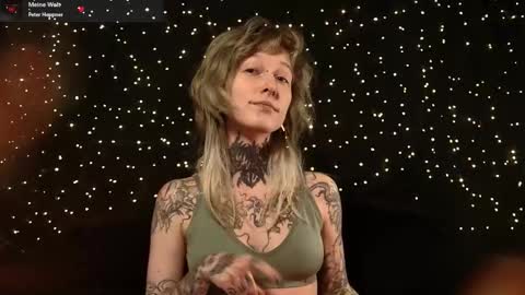 Niki  free tg channel with some photos gifs and info about streams  online show from March 21, 5:49 pm