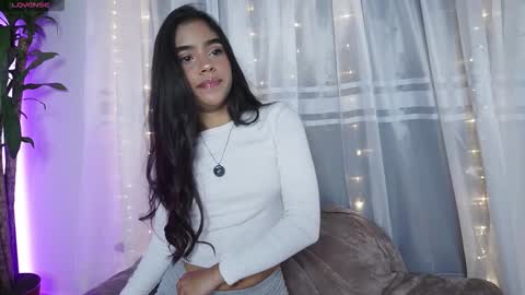 Snapshot of littletammy_ chatting on September 30, 12:32 pm littletammy_ online show from September 30, 12:32 pm