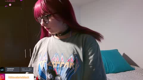 Valerie  online show from April 9, 8:42 am