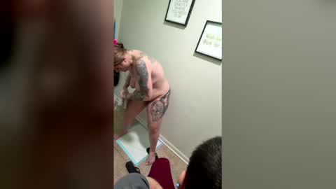 Snapshot of littytothetitty chatting on March 26, 1:55 am Nina online show from March 26, 1:55 am