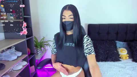 litz_81 online show from December 10, 1:00 am