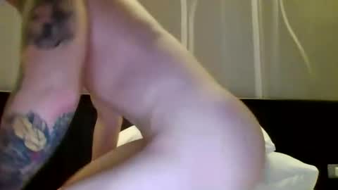 Snapshot of liu264624 chatting on July 16, 8:48 pm liu264624 online show from July 16, 8:48 pm