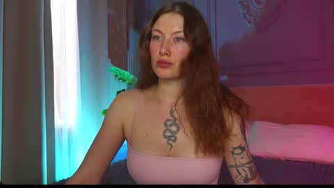 Liv 3 online show from September 14, 2:49 pm