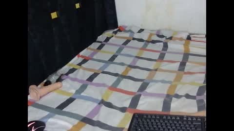 liv_horny online show from April 3, 3:37 am