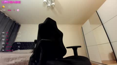 Snapshot of liveclassjay chatting on March 3, 5:57 am jay online show from March 3, 5:57 am