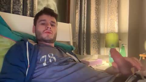 livefantesy4 online show from March 3, 11:43 pm