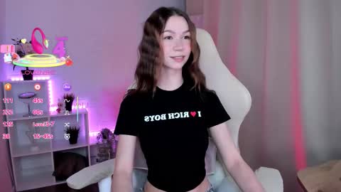 Snapshot of living_doll chatting on January 31, 8:51 pm Living Doll online show from January 31, 8:51 pm