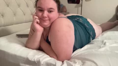 livingresidence135 online show from November 5, 6:52 pm