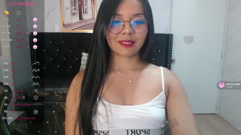 Liz online show from January 4, 3:07 am