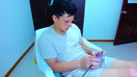 Chris online show from July 21, 2:41 pm