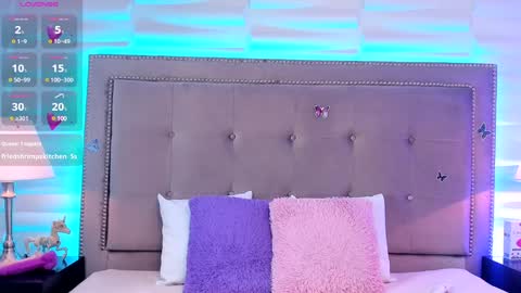    online show from January 25, 9:57 pm