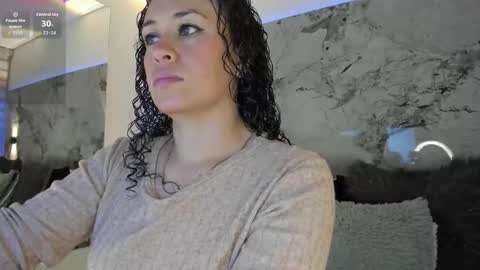 Liz  online show from October 17, 10:18 am