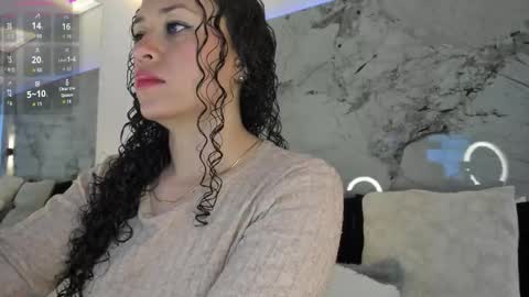 Liz  online show from November 6, 11:33 am