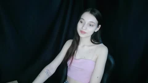 Snapshot of liza__kitty chatting on March 9, 5:33 am Liza Kitty online show from March 9, 5:33 am