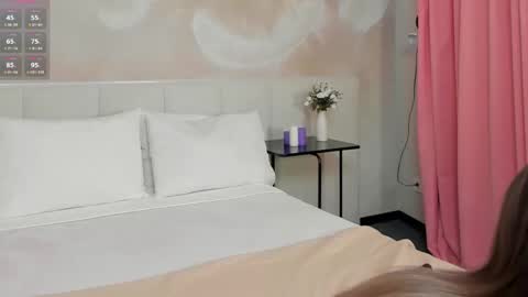 lizaloststar online show from October 23, 2:11 am