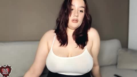 lizamartina online show from February 25, 1:54 pm