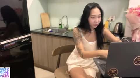 Lizz online show from October 10, 12:04 pm