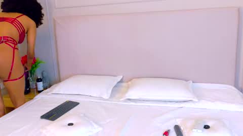 lizlilux online show from September 14, 3:05 am