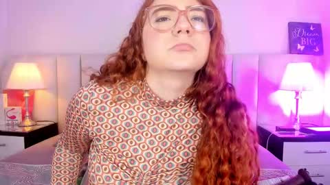 lizy portman  online show from September 26, 8:13 pm