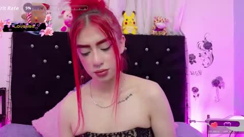 Snapshot of lizz_bela1 chatting on February 20, 10:43 pm Lizz online show from February 20, 10:43 pm