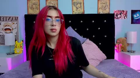 Snapshot of lizz_bela1 chatting on July 17, 12:28 am Lizz online show from July 17, 12:28 am