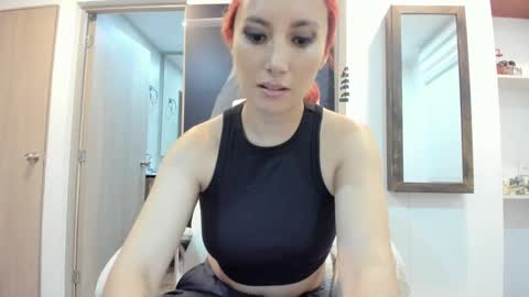 lizzdoux online show from September 30, 2:49 am